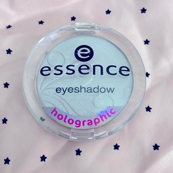3-Set essence Eyeshadow in Ultra Violet, Starlight and Mystic Purple - Picture 6 of 7